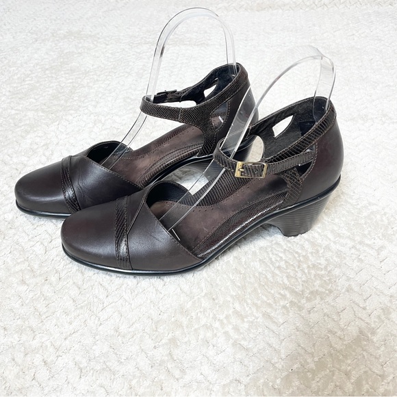 Dansko Women's Roxy Brown Leather Mary Jane‎ Ankle Strap Size 38 - Picture 3 of 10